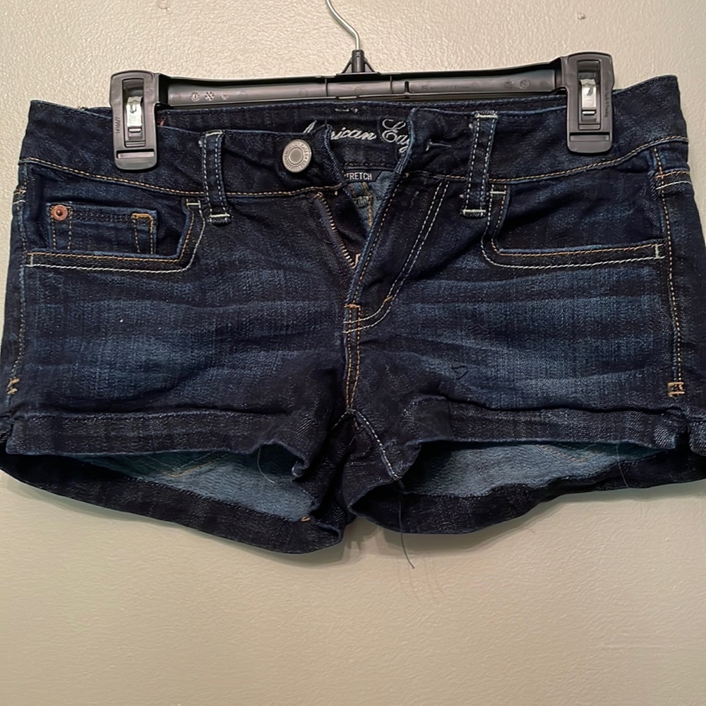 American Eagle shorts size 4.
